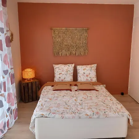 Vakantiehuis Les *